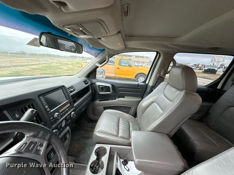 image for item NO9414 2011 Honda Ridgeline  pickup truck