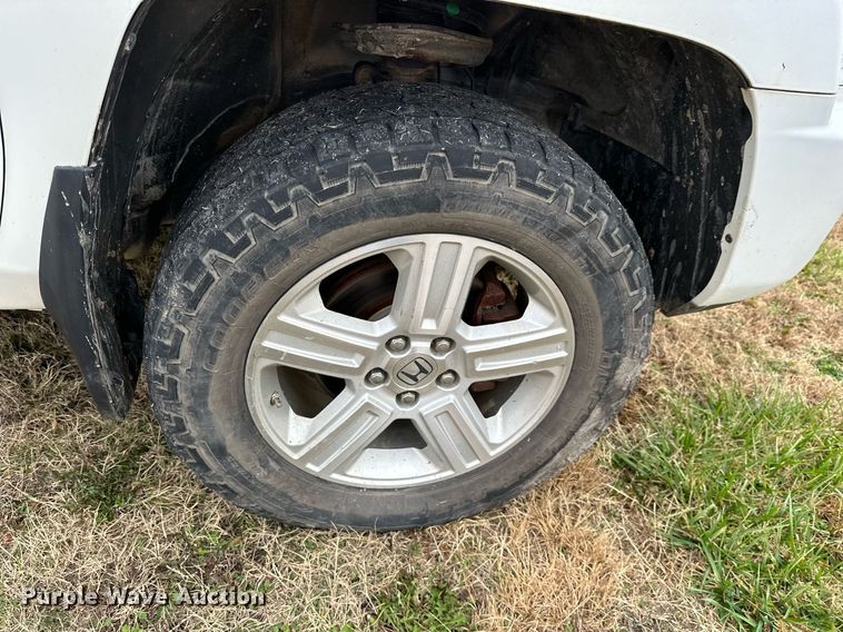 image for item NO9414 2011 Honda Ridgeline  pickup truck