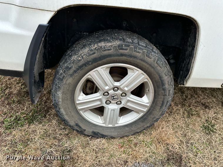 image for item NO9414 2011 Honda Ridgeline  pickup truck