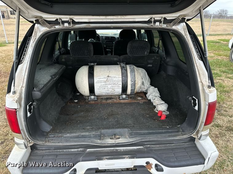 image for item NO9415 2000 GMC Jimmy  SUV