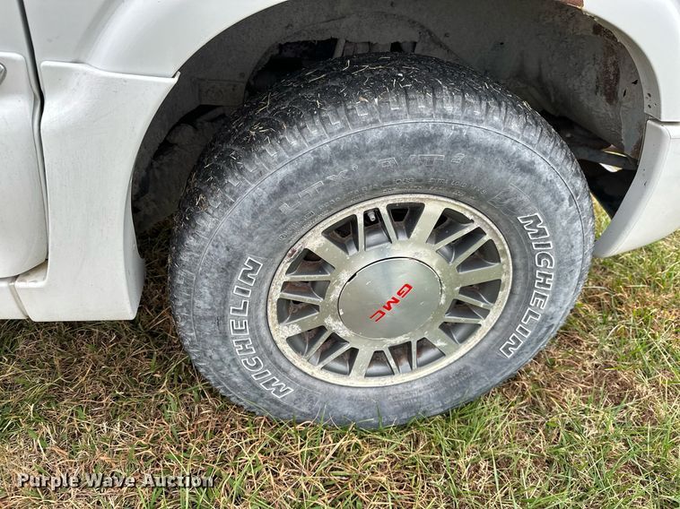 image for item NO9415 2000 GMC Jimmy  SUV