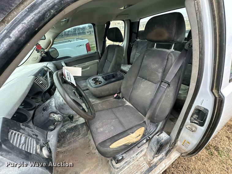 image for item NO9422 2012 Chevrolet Silverado 1500  Ext. Cab pickup truck