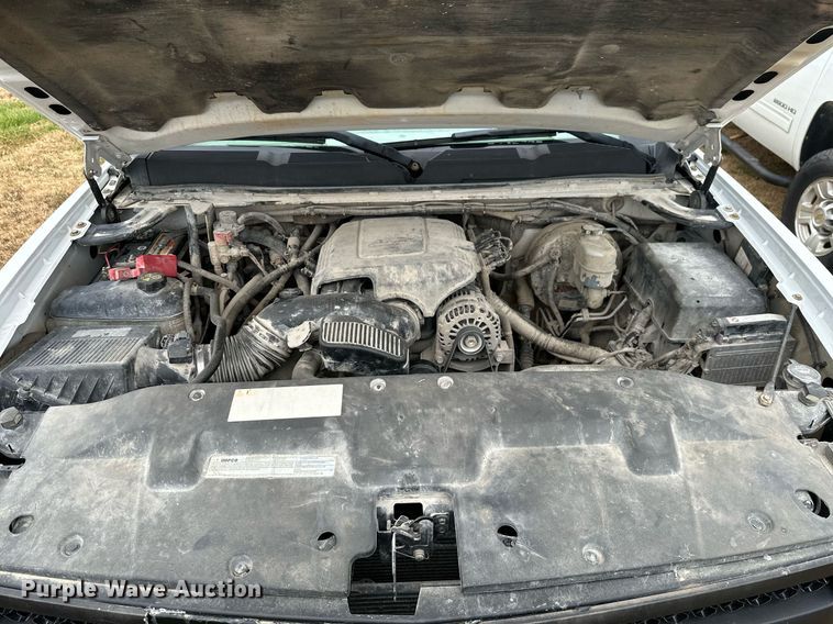 image for item NO9422 2012 Chevrolet Silverado 1500  Ext. Cab pickup truck