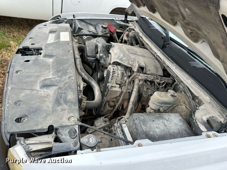 image for item NO9422 2012 Chevrolet Silverado 1500  Ext. Cab pickup truck