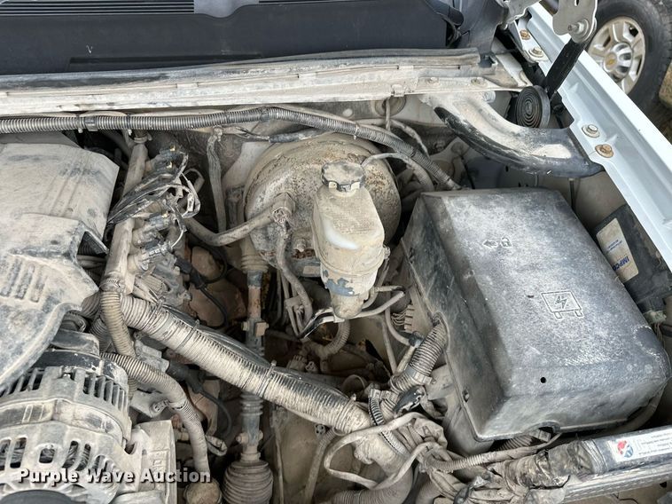 image for item NO9422 2012 Chevrolet Silverado 1500  Ext. Cab pickup truck