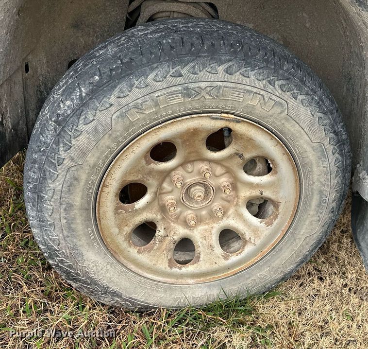 image for item NO9422 2012 Chevrolet Silverado 1500  Ext. Cab pickup truck