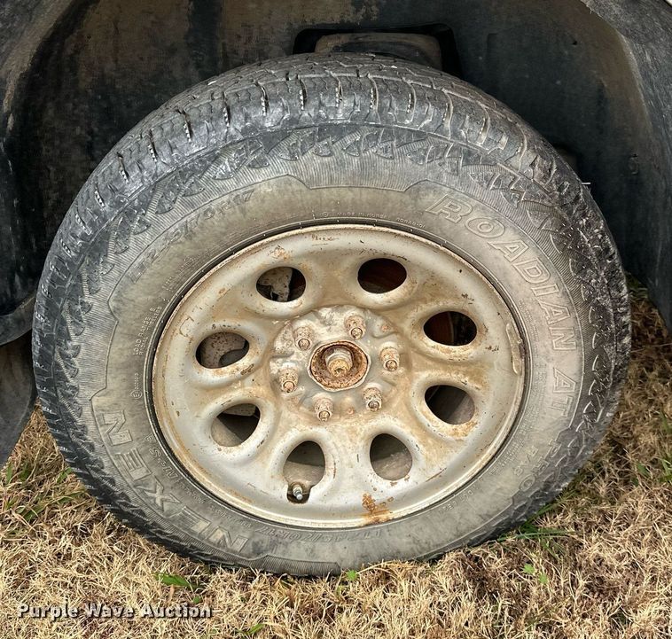 image for item NO9422 2012 Chevrolet Silverado 1500  Ext. Cab pickup truck