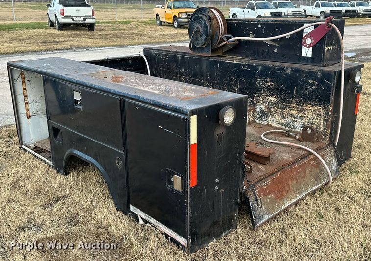 image for item NO9427 Utility bed