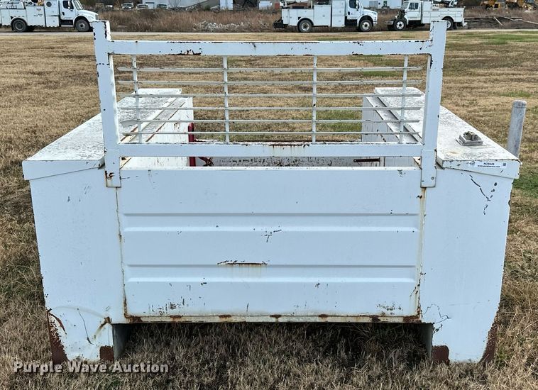 image for item NO9428 Utility bed