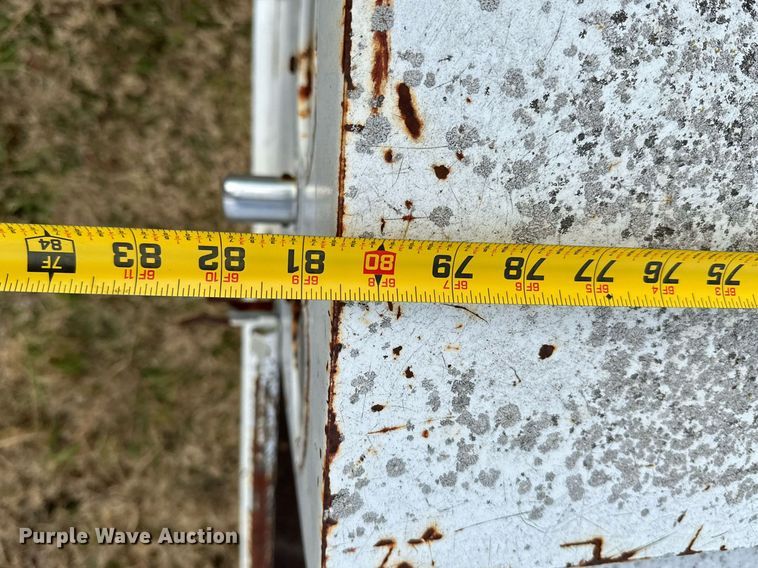 image for item NO9428 Utility bed