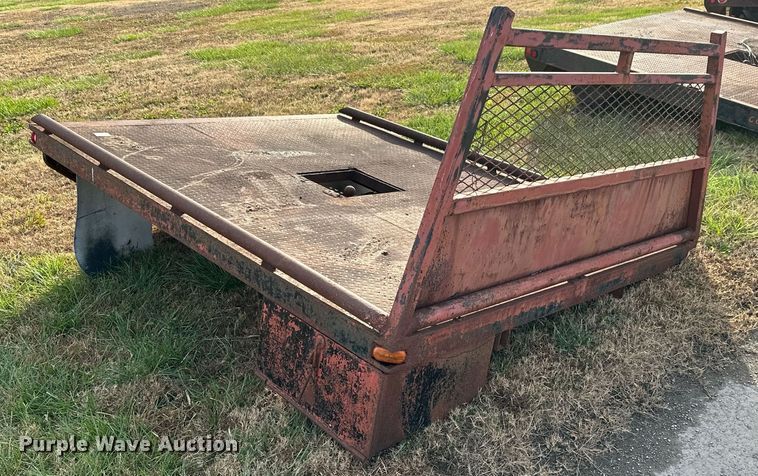 image for item NO9429 Flatbed