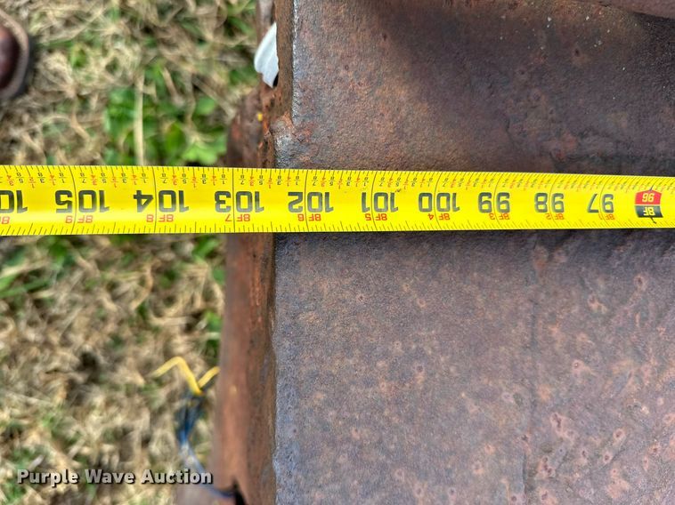 image for item NO9429 Flatbed