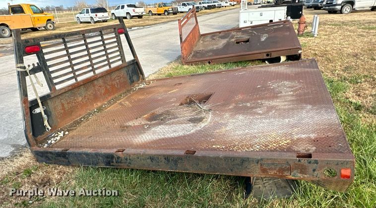 image for item NO9430 Flatbed