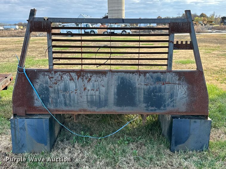 image for item NO9431 Flatbed