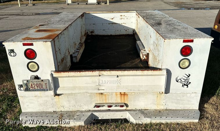 image for item NO9432 Utility bed