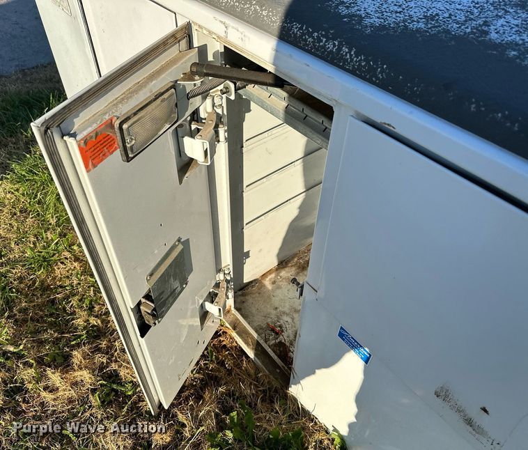 image for item NO9434 Utility bed