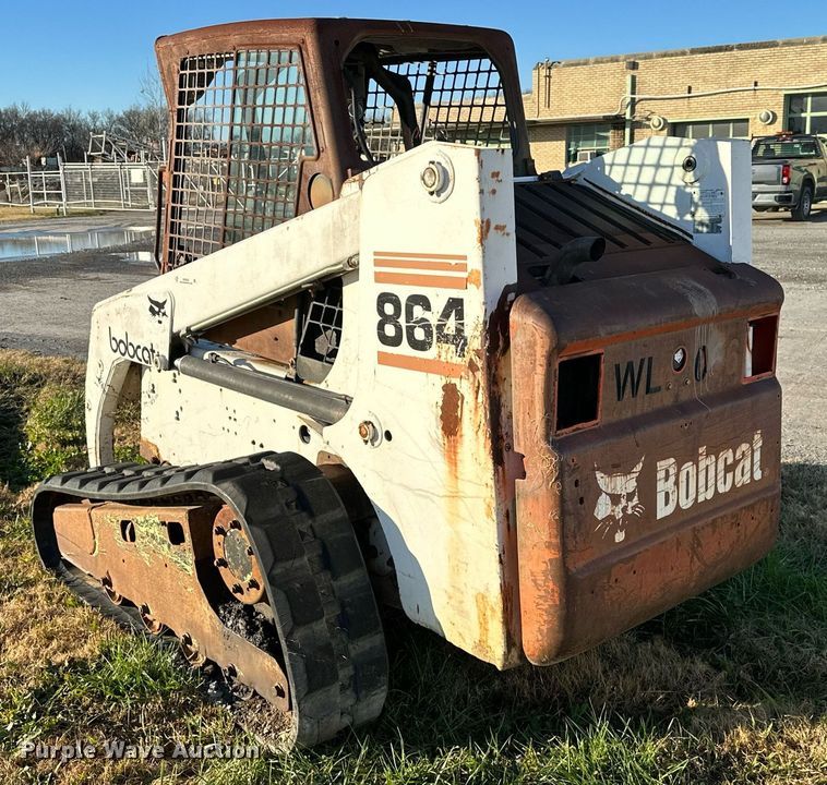 image for item NO9435 2000 Bobcat 864  tracked skid steer loader