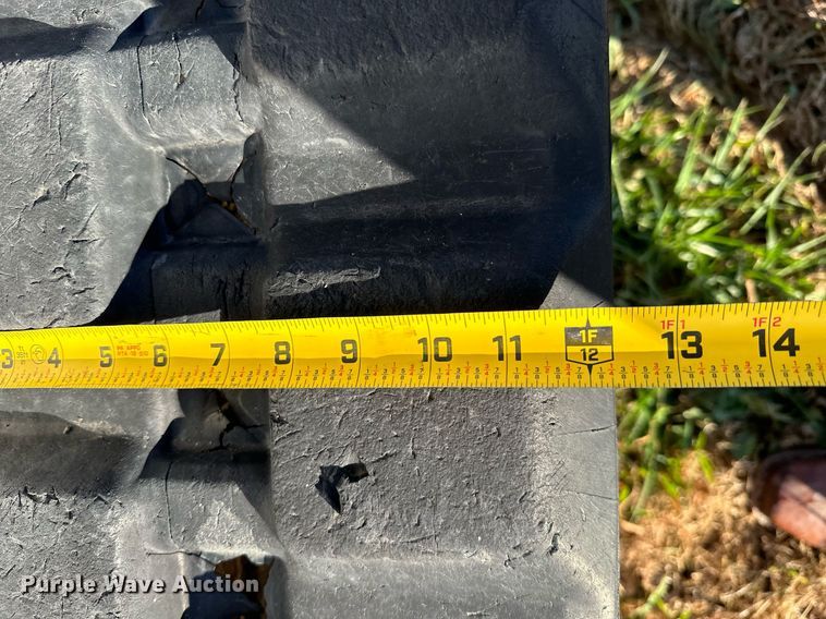 image for item NO9435 2000 Bobcat 864  tracked skid steer loader