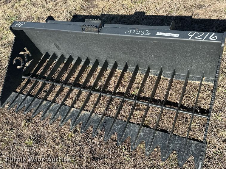 image for item NO9440 KC  skid steer rock bucket