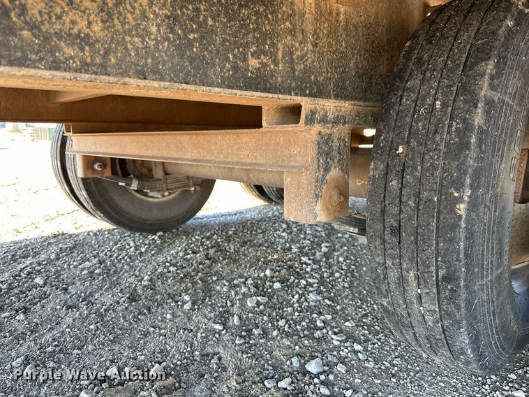 image for item NO9469 2010 Starlite 25 TDPIDV  equipment trailer