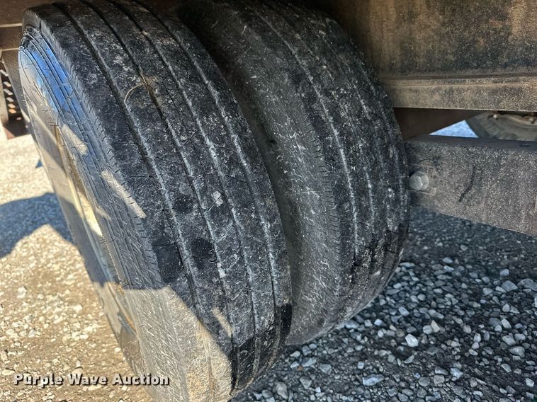 image for item NO9469 2010 Starlite 25 TDPIDV  equipment trailer