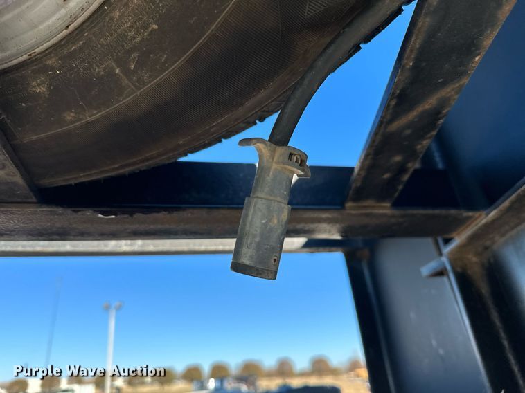 image for item NO9470 2016 Starlite TDCNDVLP-RHD  equipment trailer