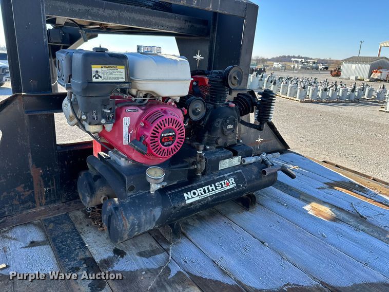 image for item NO9470 2016 Starlite TDCNDVLP-RHD  equipment trailer