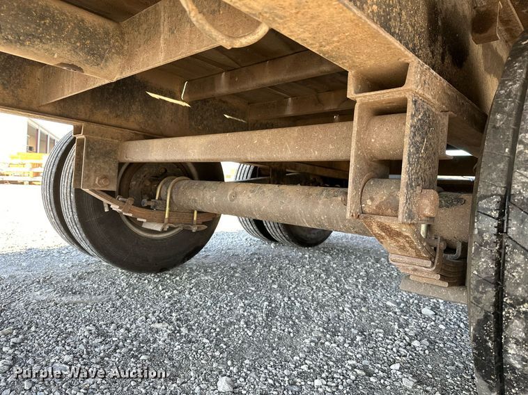 image for item NO9470 2016 Starlite TDCNDVLP-RHD  equipment trailer