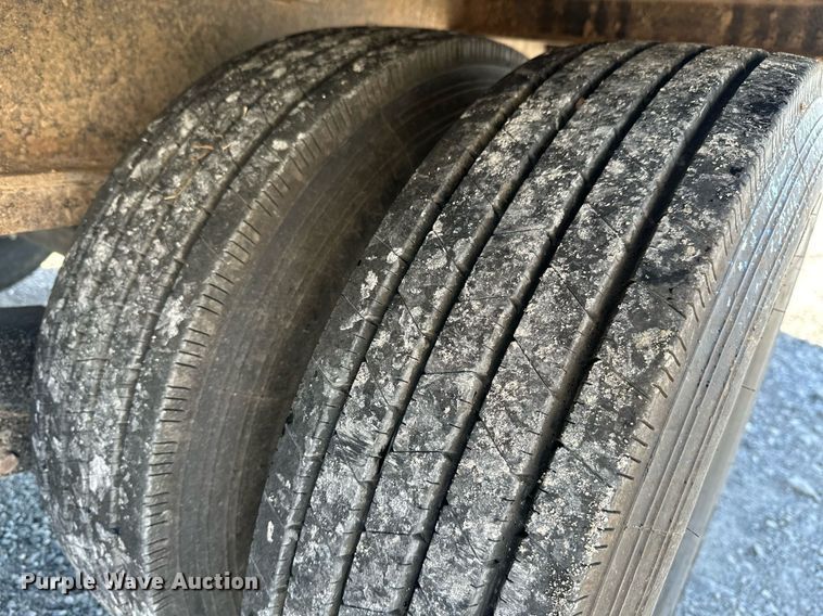 image for item NO9470 2016 Starlite TDCNDVLP-RHD  equipment trailer