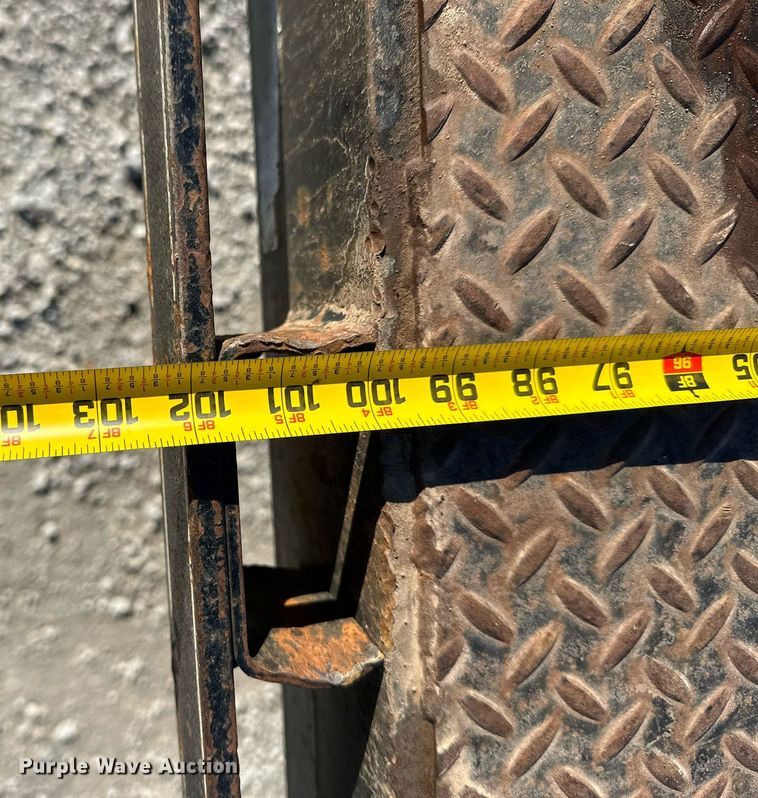 image for item NO9472 2015 Starlite 25TDGNDV-LP  equipment trailer