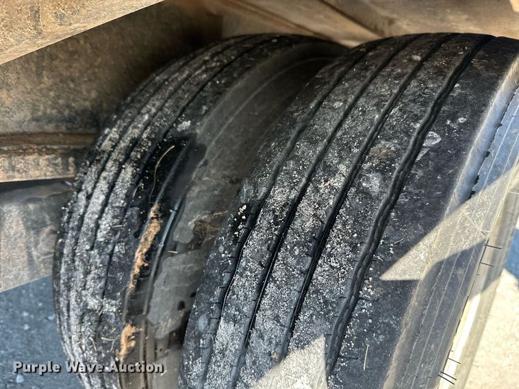 image for item NO9472 2015 Starlite 25TDGNDV-LP  equipment trailer