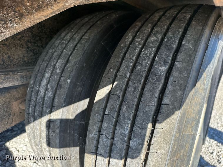 image for item NO9473 2015 Starlite 25TDGNDV-LP  equipment trailer