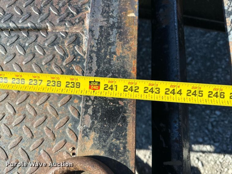 image for item NO9474 2015 Starlite 25TDGNDV-LP  equipment trailer