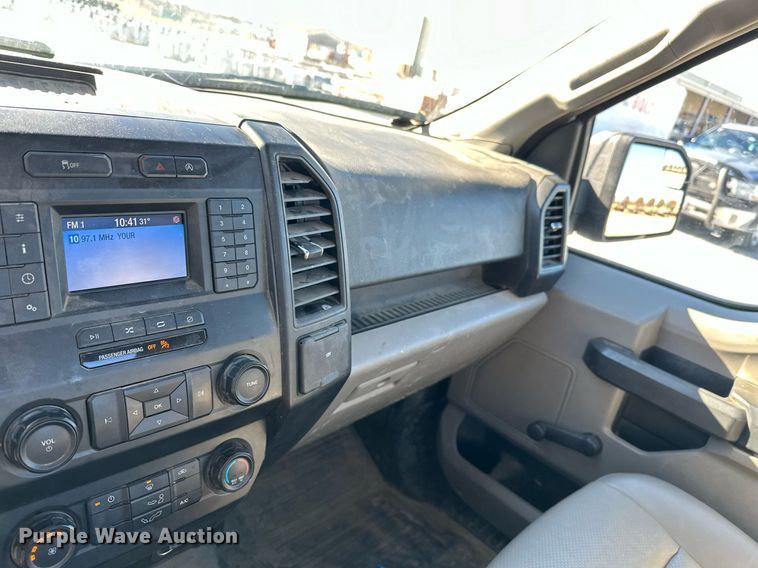 image for item NO9477 2019 Ford F150 XL  pickup truck