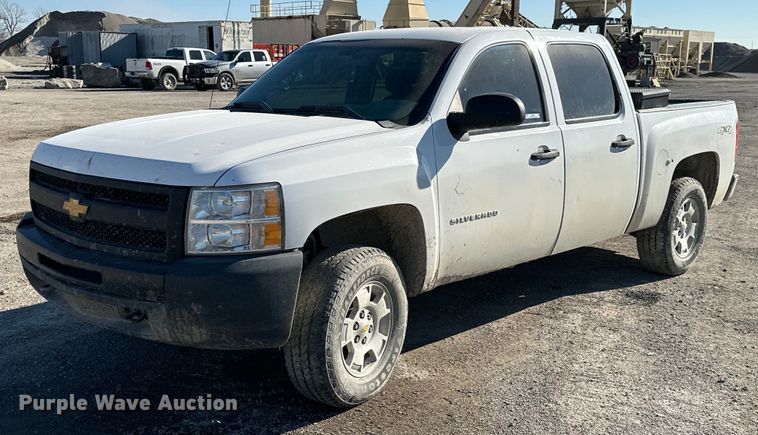 image for item NO9485 2013 Chevrolet Silverado 1500  Crew Cab pickup truck