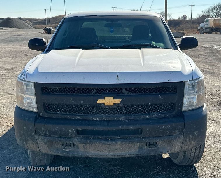 image for item NO9485 2013 Chevrolet Silverado 1500  Crew Cab pickup truck