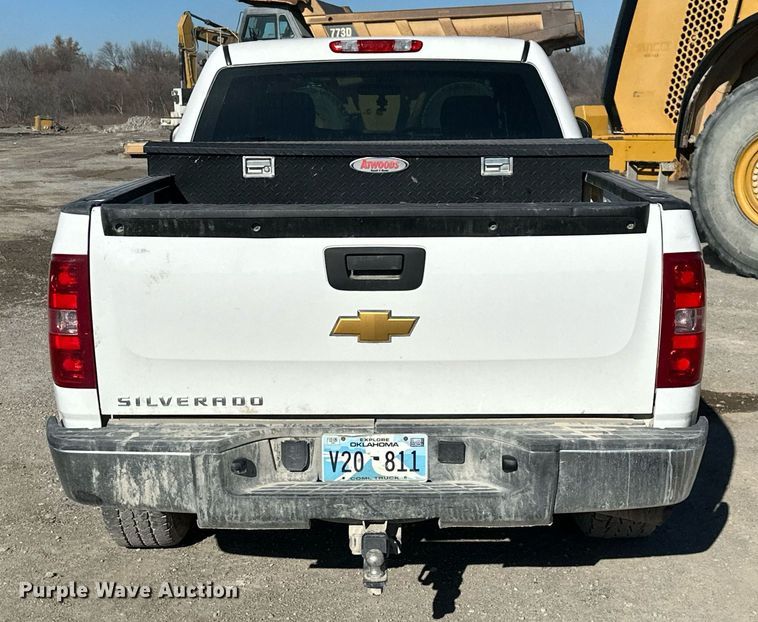 image for item NO9485 2013 Chevrolet Silverado 1500  Crew Cab pickup truck