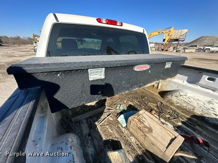 image for item NO9485 2013 Chevrolet Silverado 1500  Crew Cab pickup truck