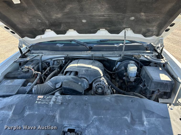 image for item NO9485 2013 Chevrolet Silverado 1500  Crew Cab pickup truck