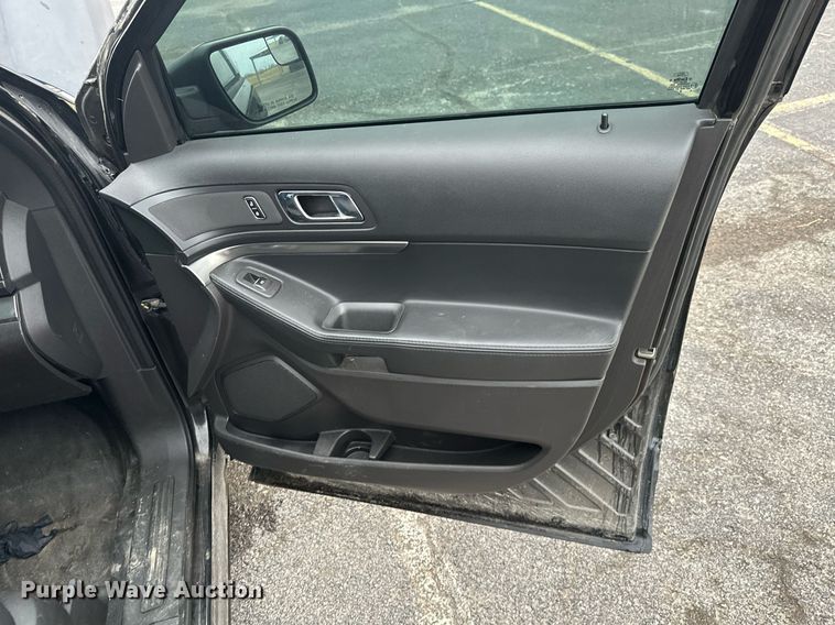 image for item NO9498 2013 Ford Explorer Police Interceptor  SUV