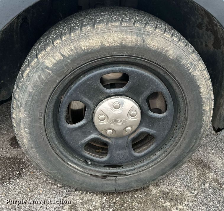 image for item NO9498 2013 Ford Explorer Police Interceptor  SUV