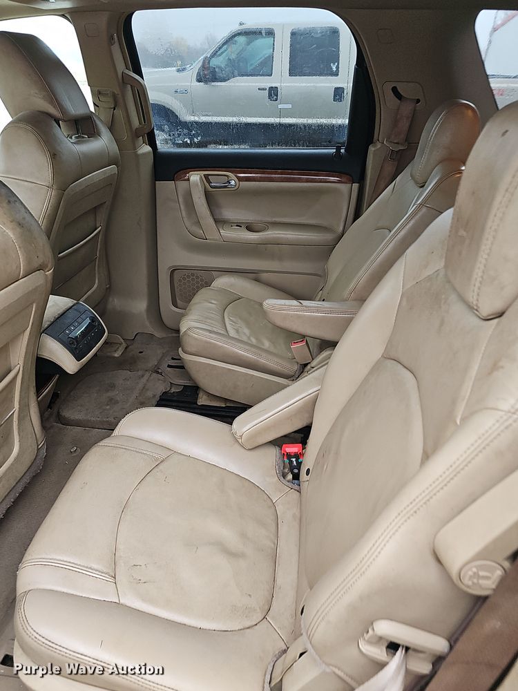 image for item NP9207 2009 Saturn Outlook XR  SUV