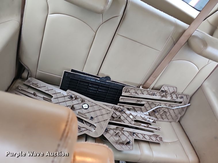 image for item NP9207 2009 Saturn Outlook XR  SUV