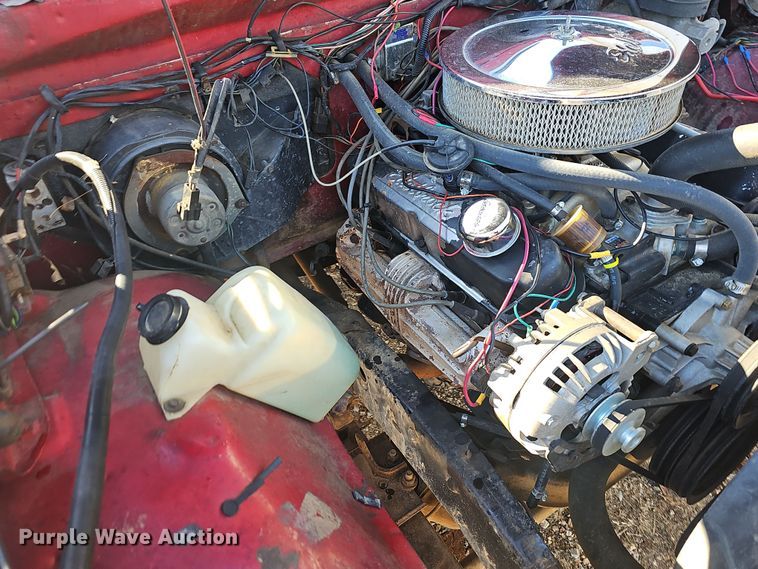 image for item NP9227 1984 Dodge Ram 150  pickup truck