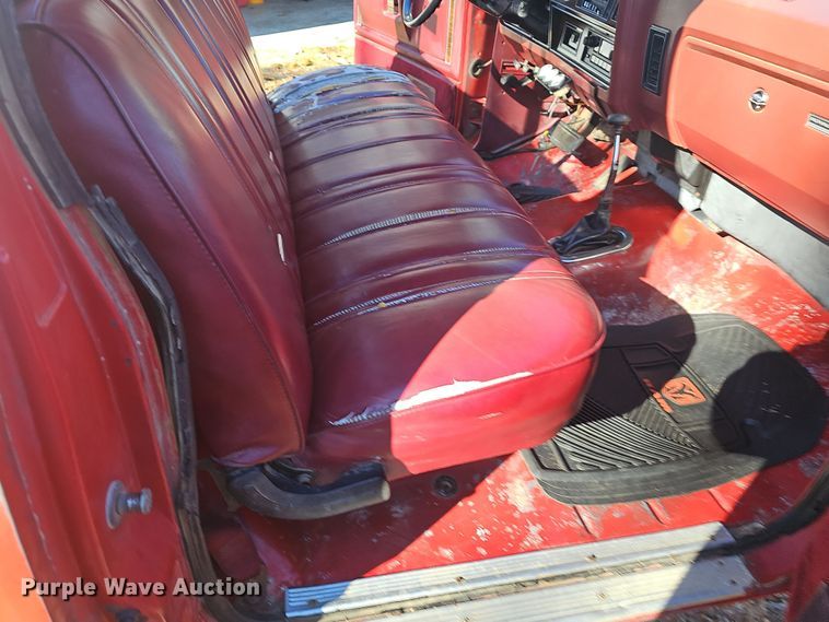 image for item NP9227 1984 Dodge Ram 150  pickup truck