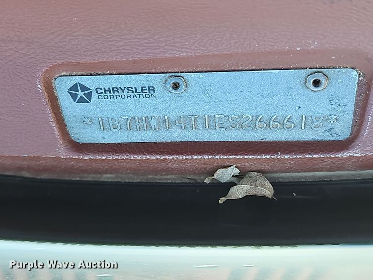 image for item NP9227 1984 Dodge Ram 150  pickup truck