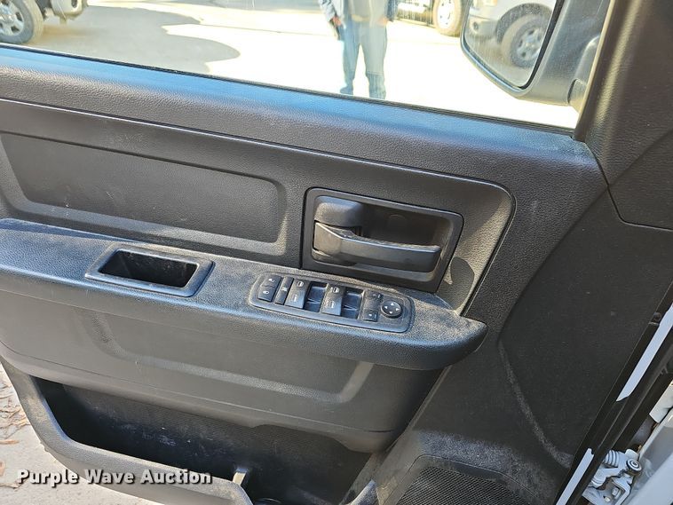 image for item NP9229 2018 Dodge Ram 1500 Crew Cab pickup truck