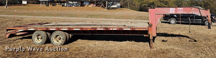 image for item NP9239 1996 James Welding  equipment trailer