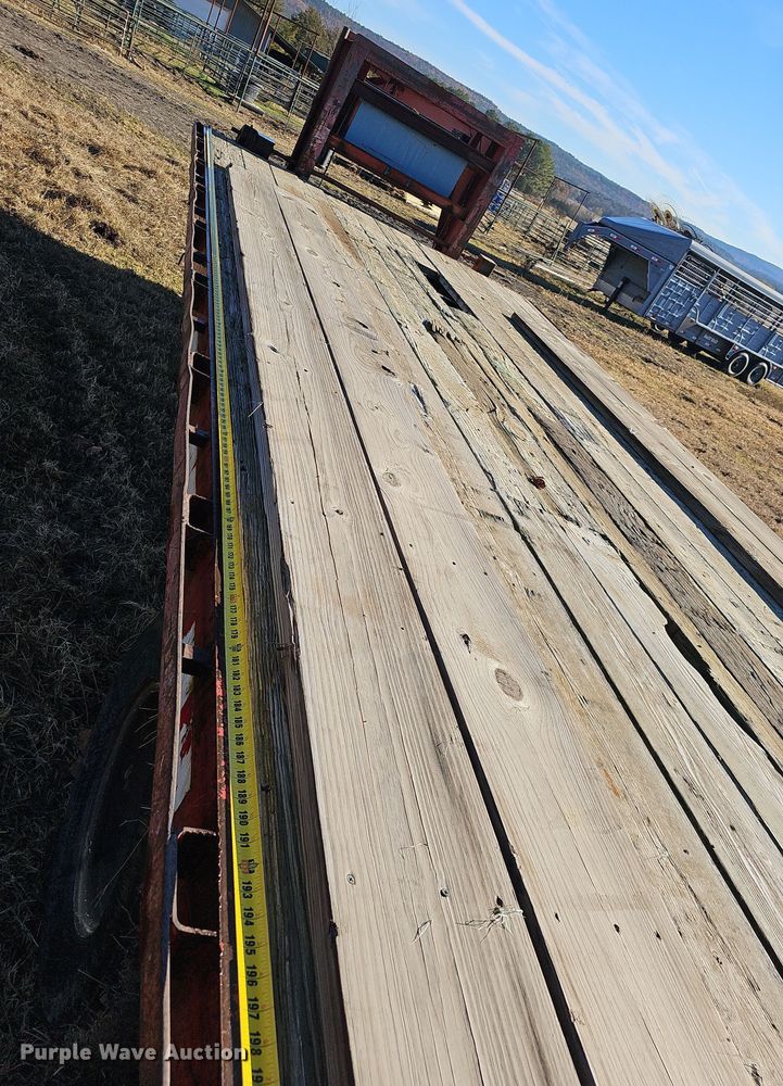 image for item NP9239 1996 James Welding  equipment trailer