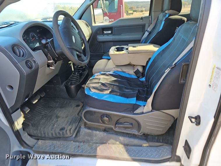image for item NP9243 2005 Ford F150  SuperCab pickup truck